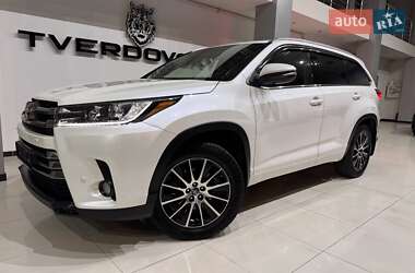 Внедорожник / Кроссовер Toyota Highlander 2019 в Одессе