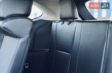 Внедорожник / Кроссовер Toyota Highlander 2020 в 
