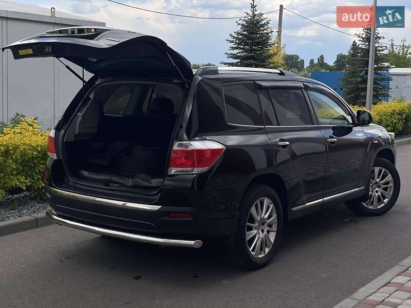 Внедорожник / Кроссовер Toyota Highlander 2012 в Днепре
