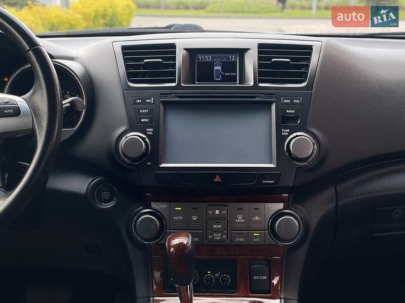 Внедорожник / Кроссовер Toyota Highlander 2012 в Днепре