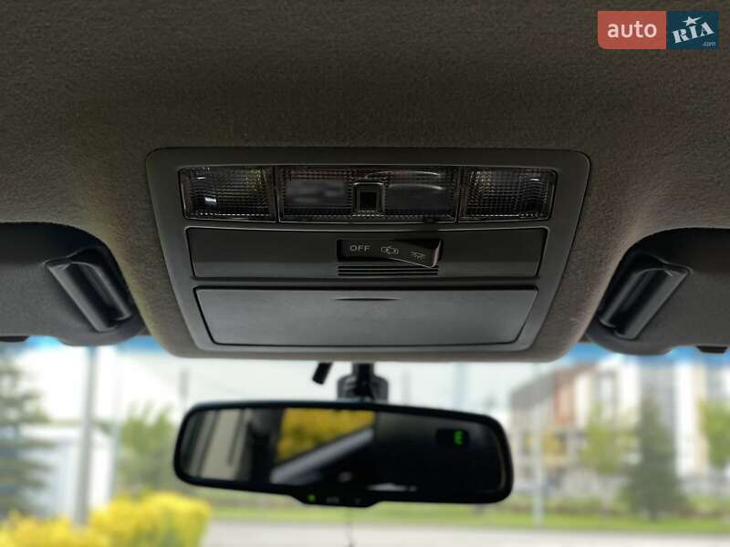 Внедорожник / Кроссовер Toyota Highlander 2012 в Днепре