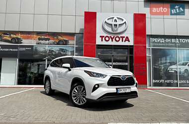 Позашляховик / Кросовер Toyota Highlander 2024 в Сумах
