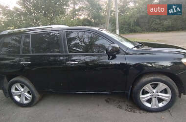 Позашляховик / Кросовер Toyota Highlander 2008 в 