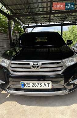 Внедорожник / Кроссовер Toyota Highlander 2011 в Днепре
