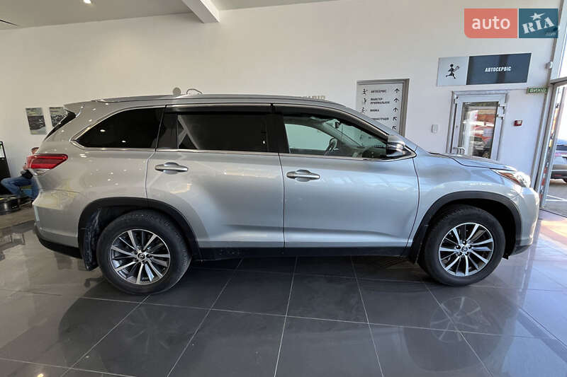 Внедорожник / Кроссовер Toyota Highlander 2019 в Шептицькому фото 8 Внедорожник / Кроссовер Toyota Highlander 2019 в Шептицькому