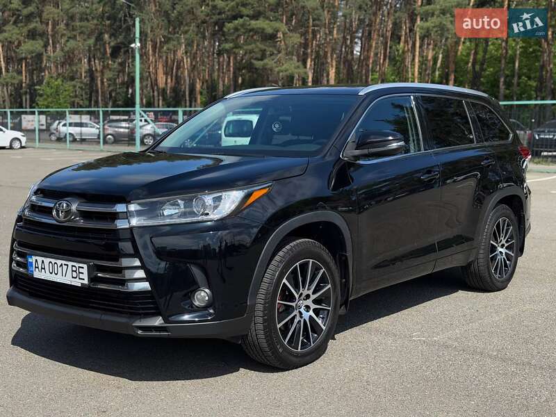 Toyota Highlander 2019