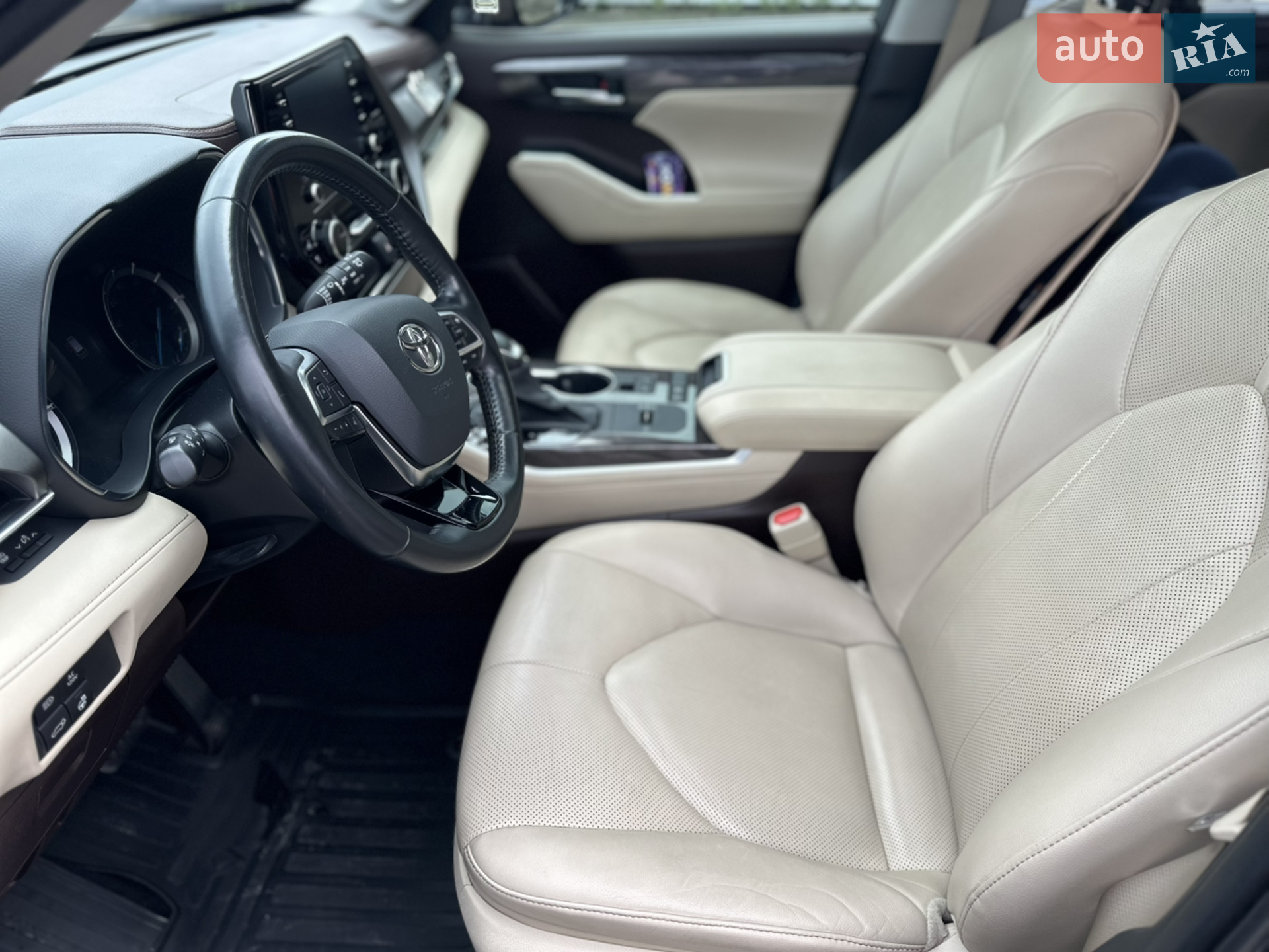 2020 Toyota Highlander - мініатюра 23