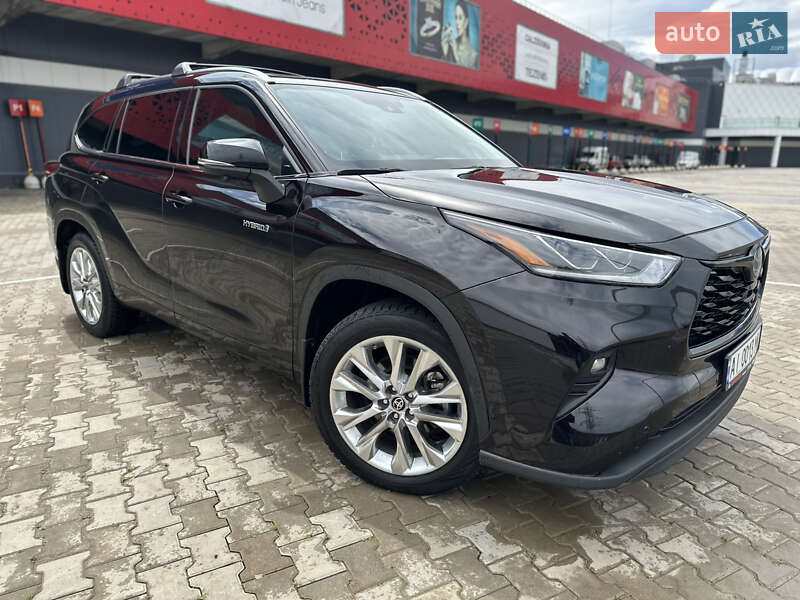 Внедорожник / Кроссовер Toyota Highlander 2020 в Киеве