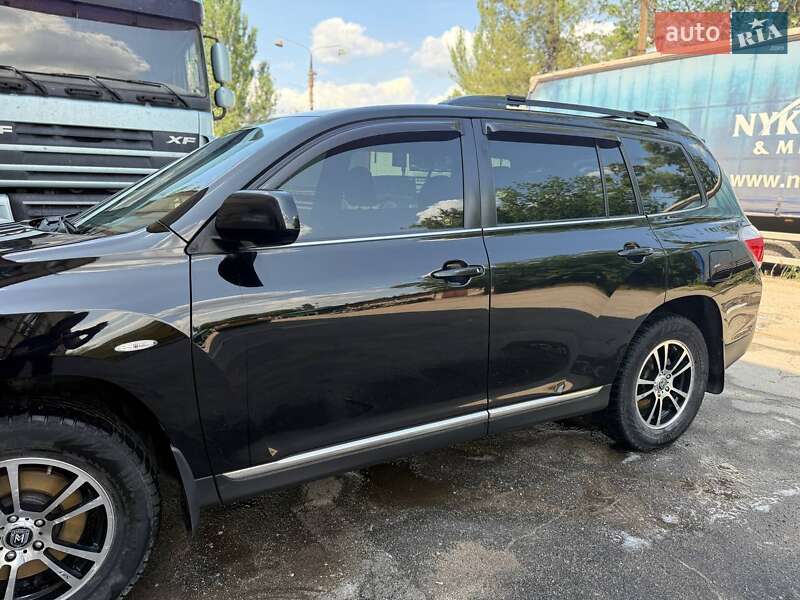 Внедорожник / Кроссовер Toyota Highlander 2011 в Запорожье фото 4 Внедорожник / Кроссовер Toyota Highlander 2011 в Запорожье