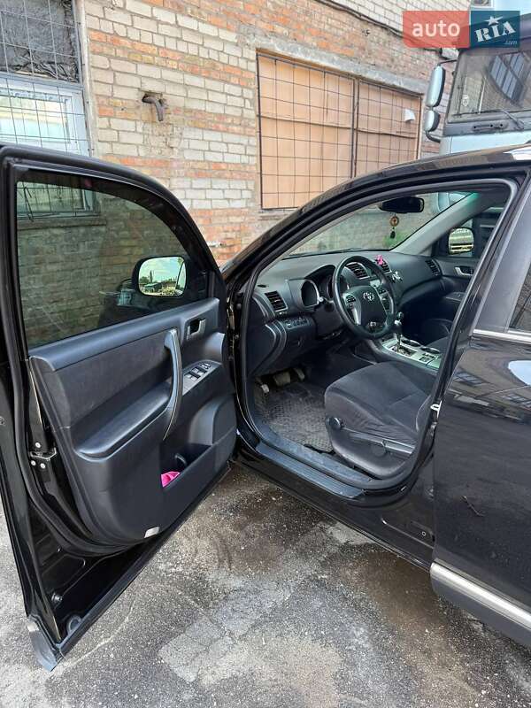 Внедорожник / Кроссовер Toyota Highlander 2011 в Запорожье фото 18 Внедорожник / Кроссовер Toyota Highlander 2011 в Запорожье