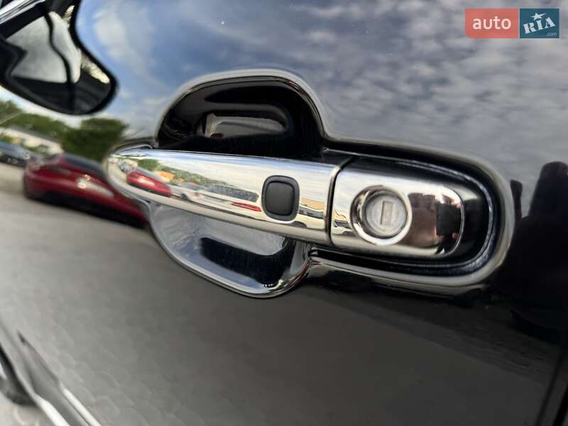 Внедорожник / Кроссовер Toyota Highlander 2011 в Виннице