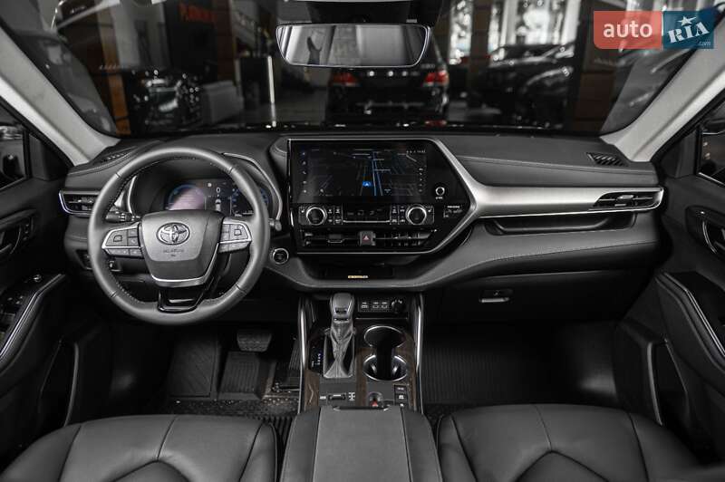 Внедорожник / Кроссовер Toyota Highlander 2024 в Одессе