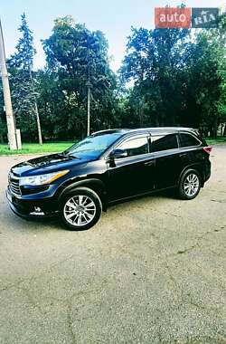 Внедорожник / Кроссовер Toyota Highlander 2014 в Одессе