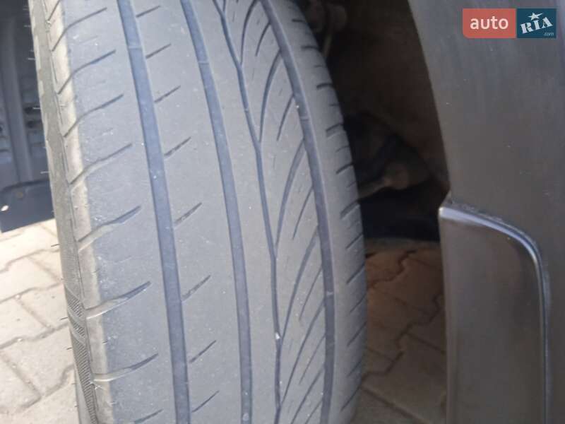 Позашляховик / Кросовер Toyota Highlander 2015 в Малині