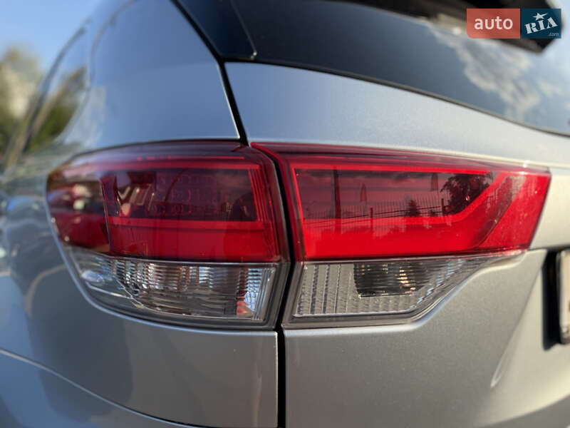 Внедорожник / Кроссовер Toyota Highlander 2018 в Киеве