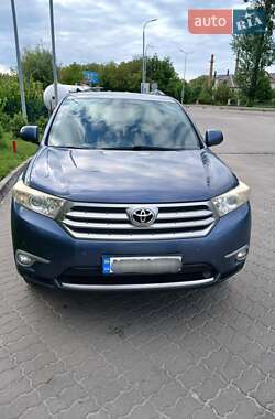 Внедорожник / Кроссовер Toyota Highlander 2011 в Виннице