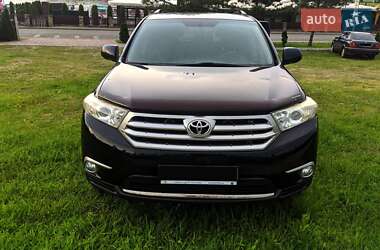 Позашляховик / Кросовер Toyota Highlander 2011 в Чернівцях