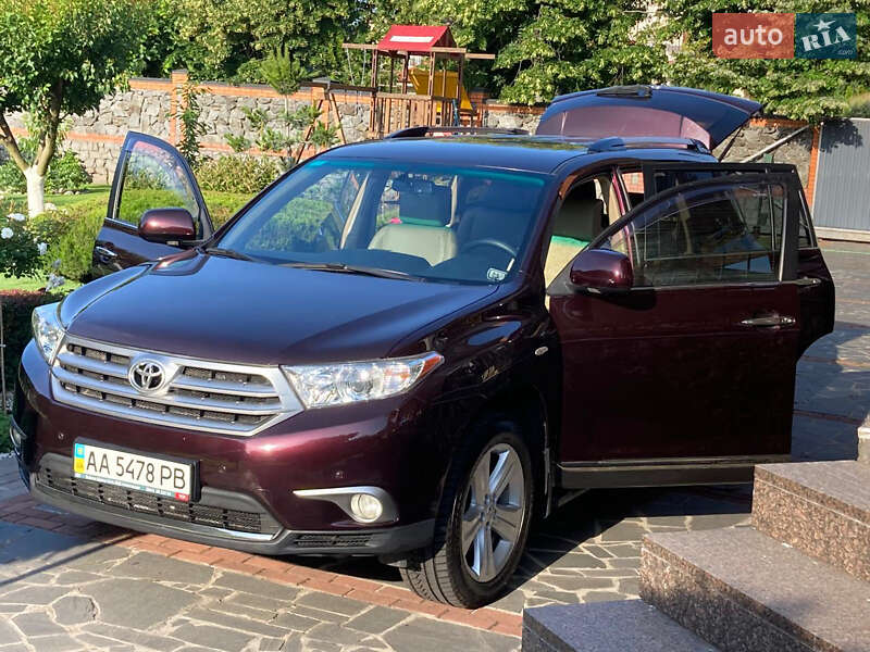 AUTO.RIA – Тойота Хайлендер 2012 року в Україні - купити