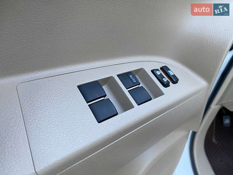 Позашляховик / Кросовер Toyota Highlander 2013 в Вінниці