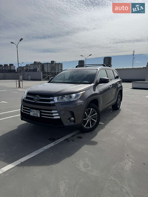 Toyota Highlander 2018