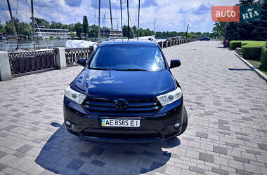 Позашляховик / Кросовер Toyota Highlander 2010 в Дніпрі