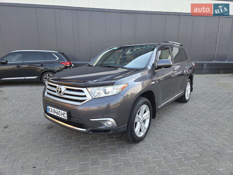 Позашляховик / Кросовер Toyota Highlander 2012 в Вишгороді