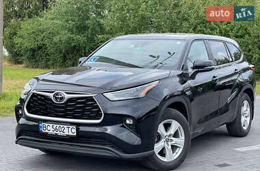Позашляховик / Кросовер Toyota Highlander 2023 в Львові