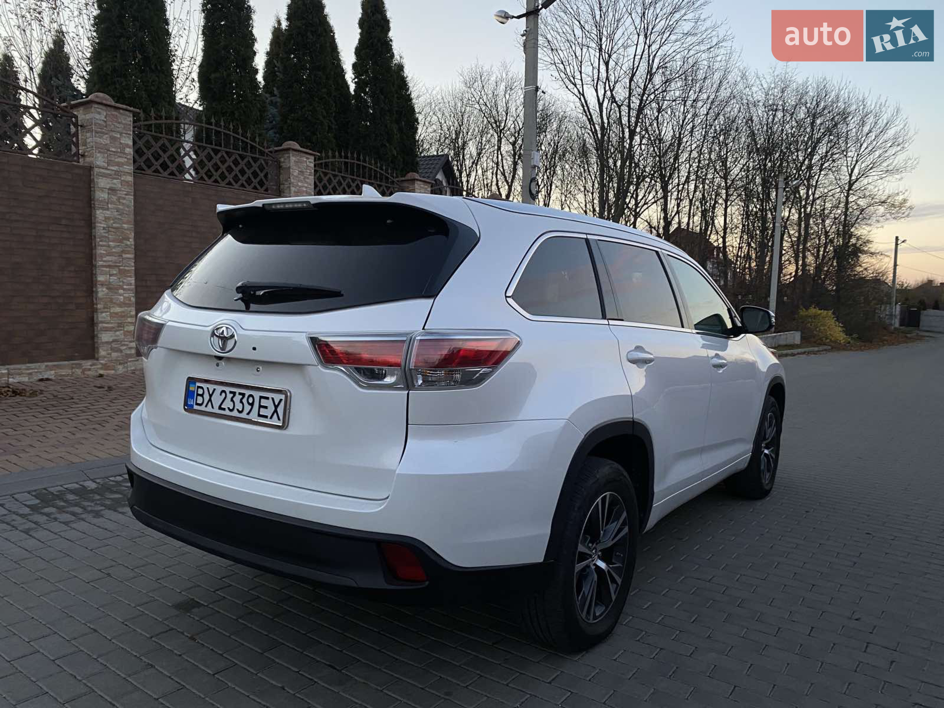 2016 Toyota Highlander - мініатюра 17