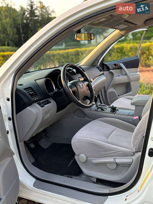 Внедорожник / Кроссовер Toyota Highlander 2007 в Львове