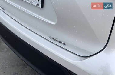 Позашляховик / Кросовер Toyota Highlander 2023 в 