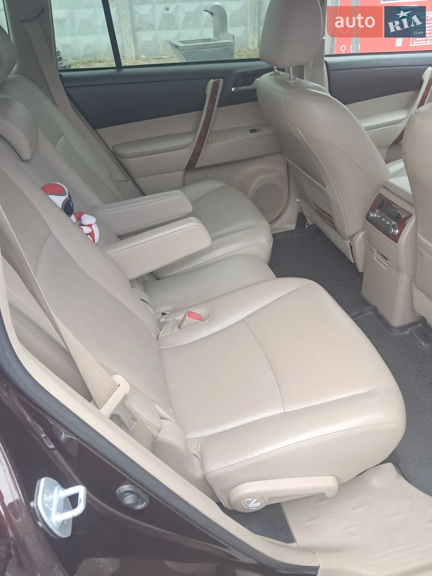 2011 Toyota Highlander - мініатюра 9