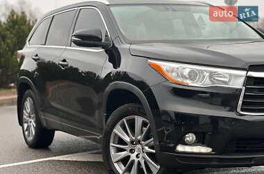 Позашляховик / Кросовер Toyota Highlander 2014 в Києві