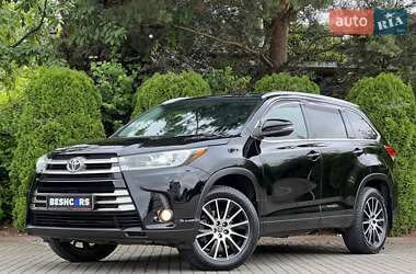 Позашляховик / Кросовер Toyota Highlander 2019 в Львові