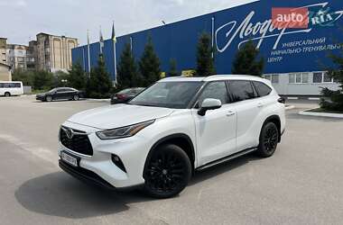 Внедорожник / Кроссовер Toyota Highlander 2025 в Киеве