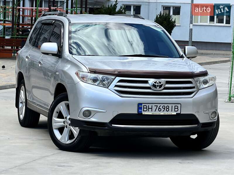 Toyota Highlander 2011