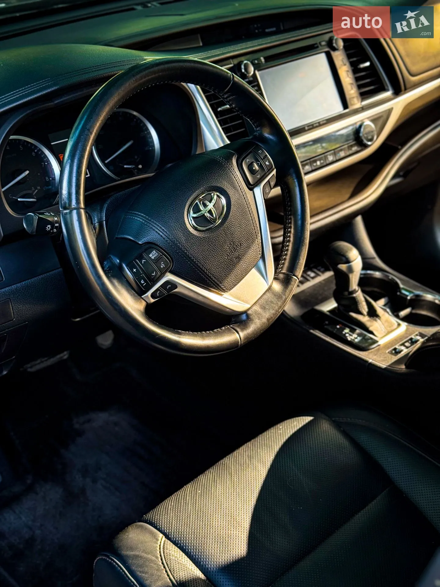 2017 Toyota Highlander - мініатюра 6