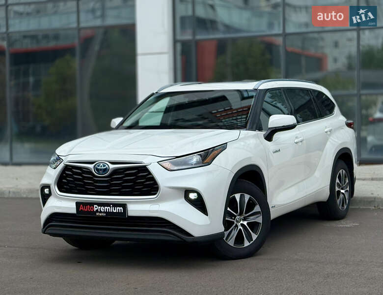 Toyota Highlander 2020