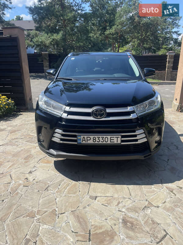 Toyota Highlander 2017