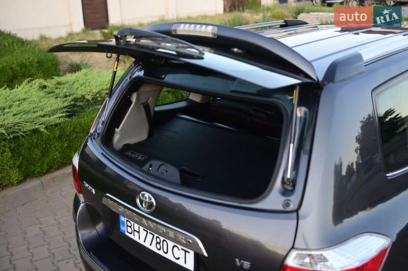 Внедорожник / Кроссовер Toyota Highlander 2010 в Одессе фото 13 Внедорожник / Кроссовер Toyota Highlander 2010 в Одессе