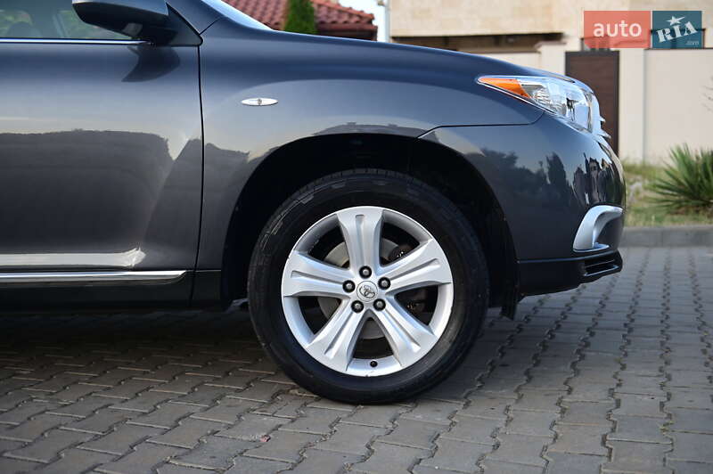 Внедорожник / Кроссовер Toyota Highlander 2010 в Одессе фото 15 Внедорожник / Кроссовер Toyota Highlander 2010 в Одессе