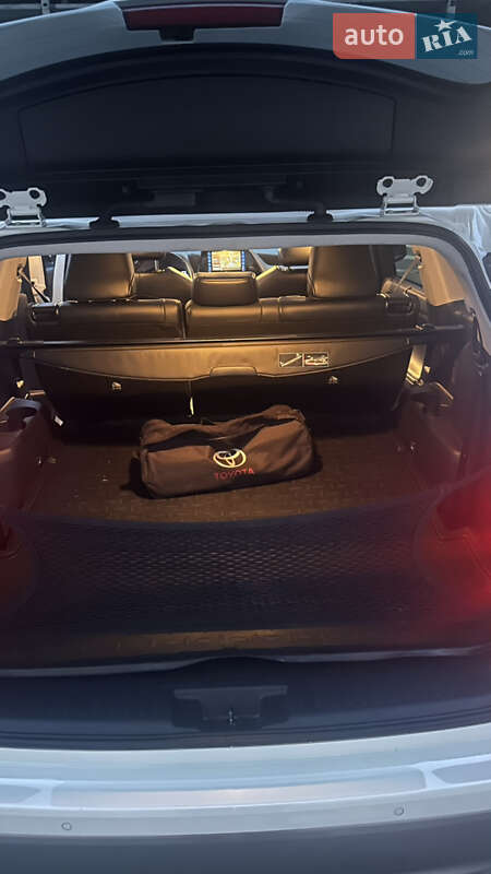 Внедорожник / Кроссовер Toyota Highlander 2021 в Тернополе фото 45 Внедорожник / Кроссовер Toyota Highlander 2021 в Тернополе