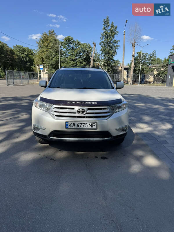 Toyota Highlander 2012