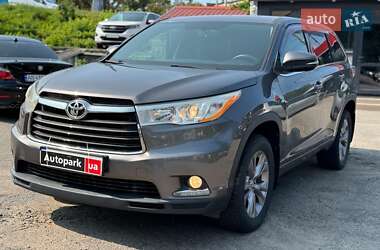 Позашляховик / Кросовер Toyota Highlander 2014 в Вінниці