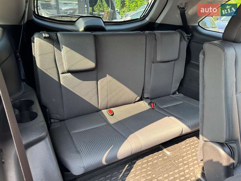 Внедорожник / Кроссовер Toyota Highlander 2014 в Виннице фото 30 Внедорожник / Кроссовер Toyota Highlander 2014 в Виннице