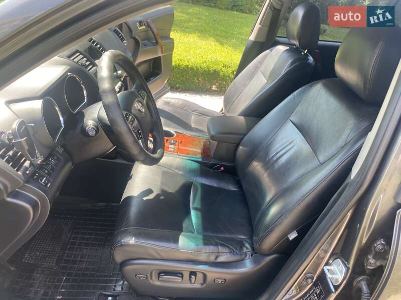 Позашляховик / Кросовер Toyota Highlander 2012 в Умані фото 24 Позашляховик / Кросовер Toyota Highlander 2012 в Умані
