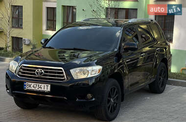 Позашляховик / Кросовер Toyota Highlander 2007 в Рівному