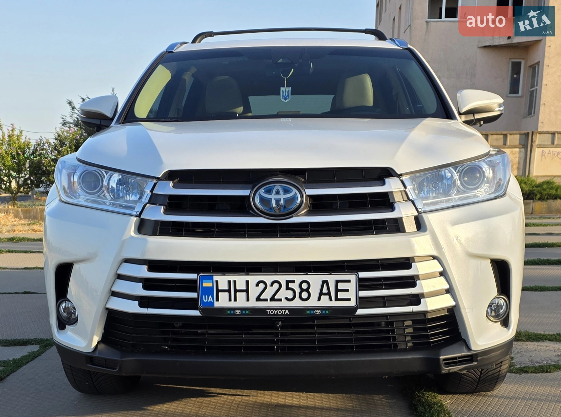 2019 Toyota Highlander - мініатюра 2