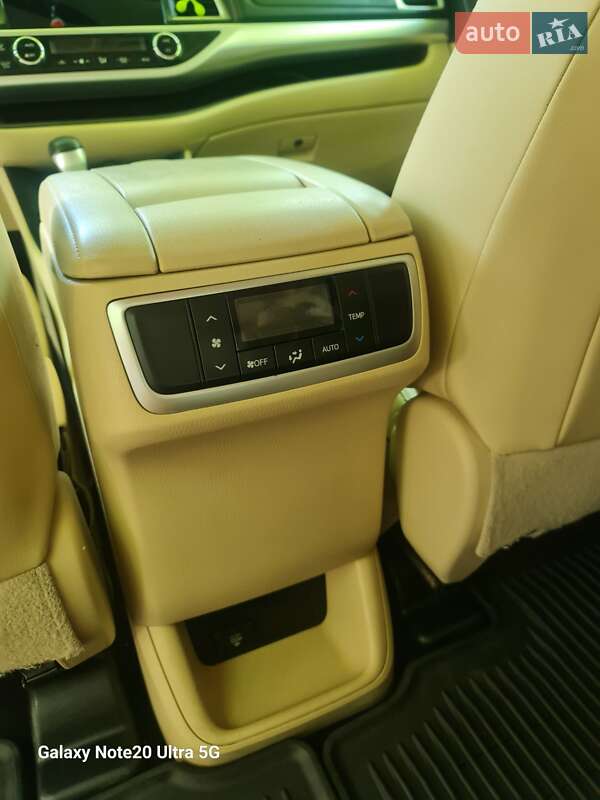 Внедорожник / Кроссовер Toyota Highlander 2015 в Измаиле фото 23 Внедорожник / Кроссовер Toyota Highlander 2015 в Измаиле