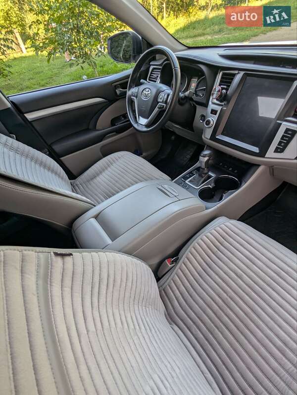 Позашляховик / Кросовер Toyota Highlander 2018 в Івано-Франківську фото 34 Позашляховик / Кросовер Toyota Highlander 2018 в Івано-Франківську