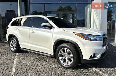 Позашляховик / Кросовер Toyota Highlander 2014 в Дніпрі